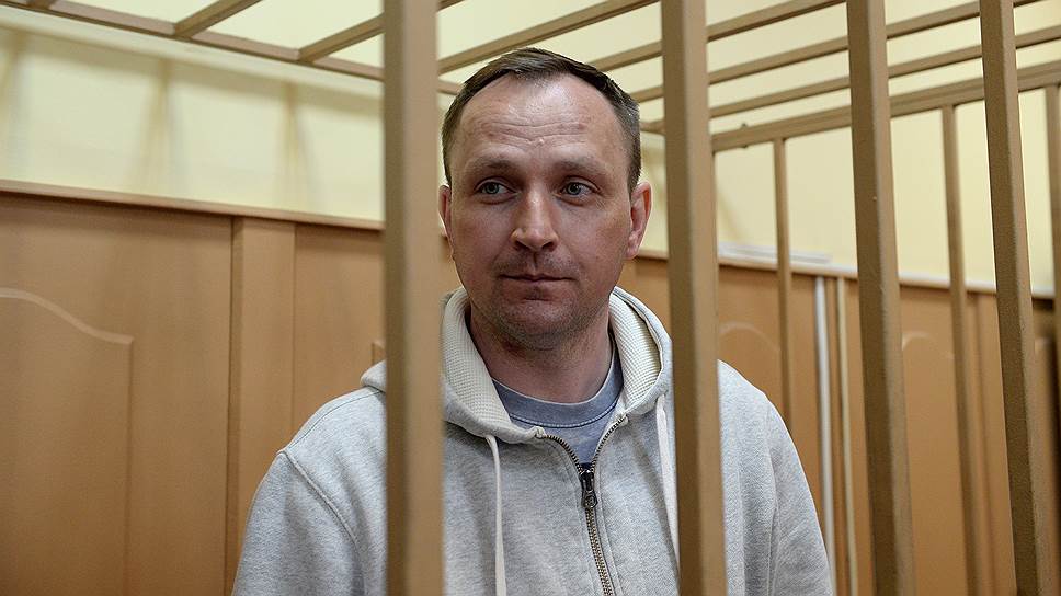 Осужденный за коррупцию генерал МВД Денис Сугробов.
