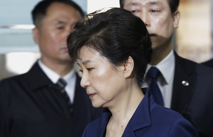 Пак Кын Хе перед заседанием суда в Сеуле, март 2017 года