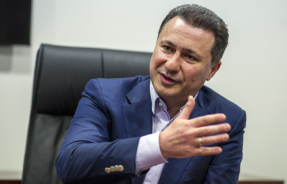 Фото Груевски в кресле, коррупция, приговор, Ближайшие два года экс-премьер Македонии Никола Груевски проведет в заключении