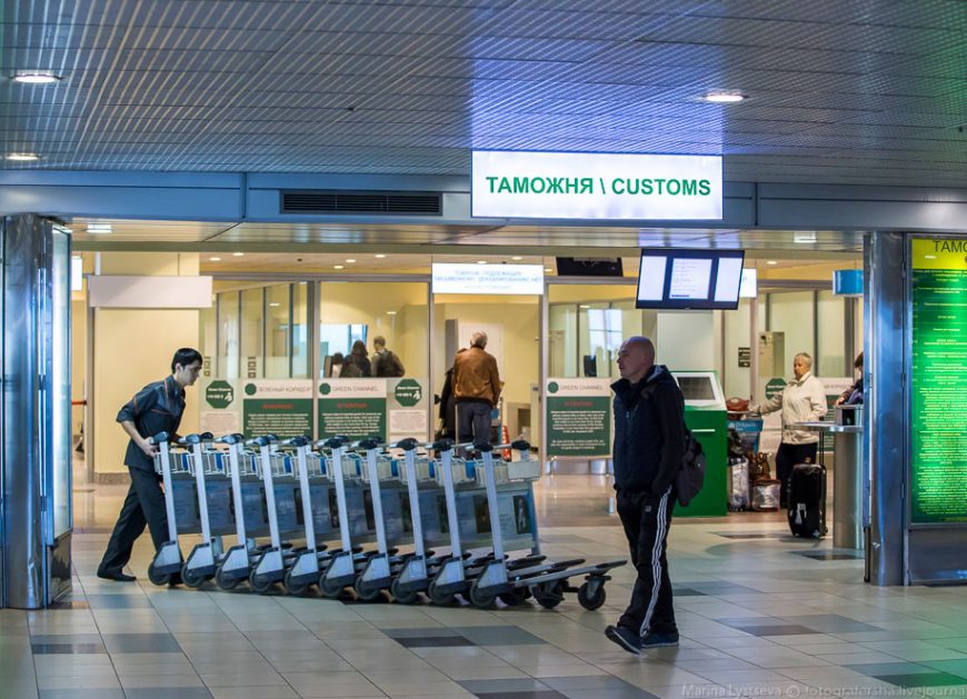 Северо-Западный транспортный прокурор Олег Колесов рассказал о нарушениях, которые допускаются таможенными органами в сфере противодействия коррупции.