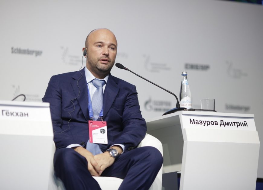 Дмитрий Мазуров