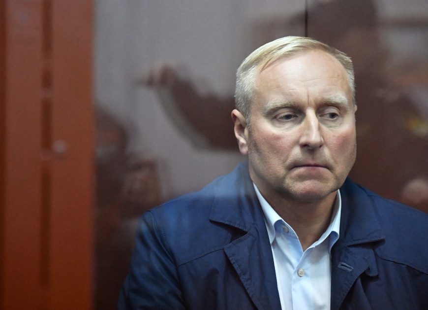 Александр Мельников